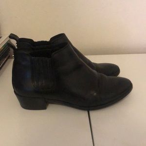 MK Chelsea boot